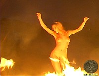 actiongirlsmartinafox005.jpg