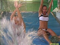 watersportsactiongirls016.jpg