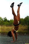 actiongirlsspearsfitnessmodel031.jpg