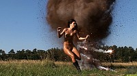 actiongirlsshootemup252.jpg