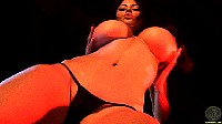 actiongirlscomveronicaztheater018.jpg