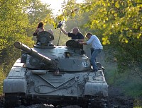 actiongirlsbehindscenes007.jpg